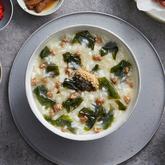 Beef and seaweed porridge